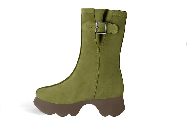 Pistachio green women's ankle boots with a zip on the inside. Round toe. Low rubber soles. Profile view - Florence KOOIJMAN